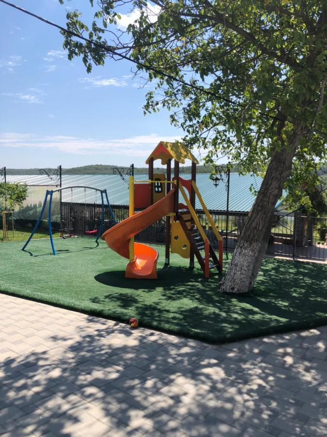Colina Verde Resort Chisinau Eksteriør bilde